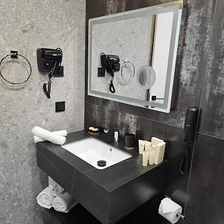 Mm Boutique Hotell 4*