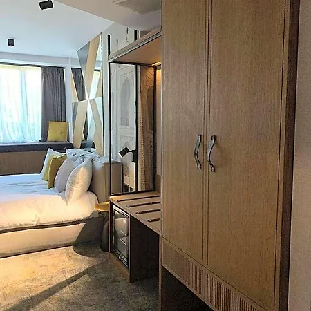 Хотел Mm Boutique 4*